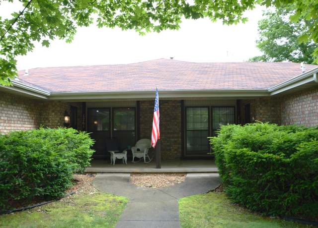 Property at 1761-1763 E Lark St, Springfield, MO 65804, 4 beds, 2 baths