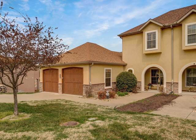 Property at 145 N Tuscany Dr, Hollister, MO 65672, 3 beds, 2 baths