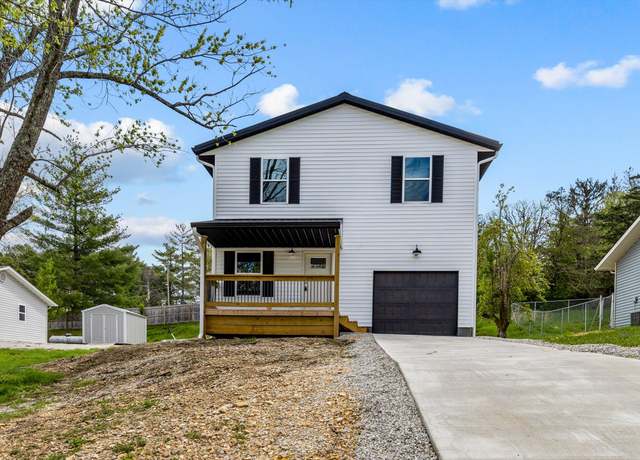 Property at 510 N Henry St, Mansfield, MO 65704, 3 beds, 2.5 baths