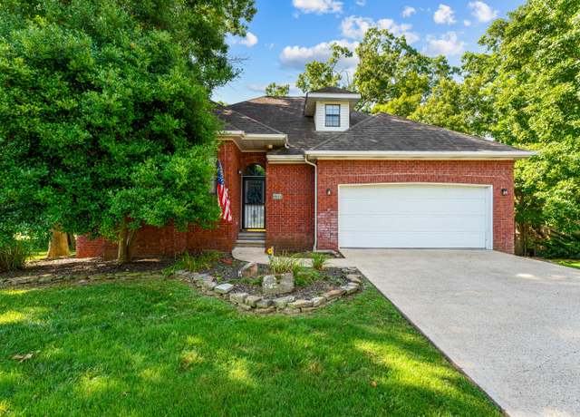 Property at 1350 Pointe Royale Dr, Branson, MO 65616, 4 beds, 3.5 baths