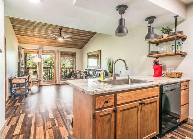 Property at 437 Notch Ln #9, Branson West, MO 65737, 2 beds, 2 baths