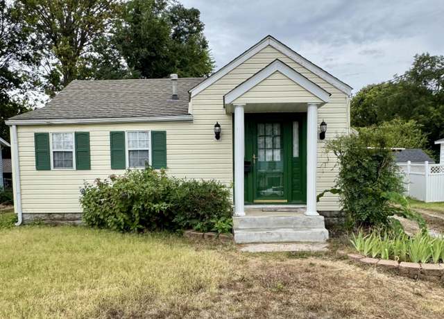 Property at 408 E 13th St, Carthage, MO 64836, 1 bed, 1 bath