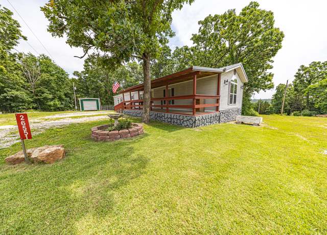 Property at 26551 Easy St, Pittsburg, MO 65724, 3 beds, 2 baths