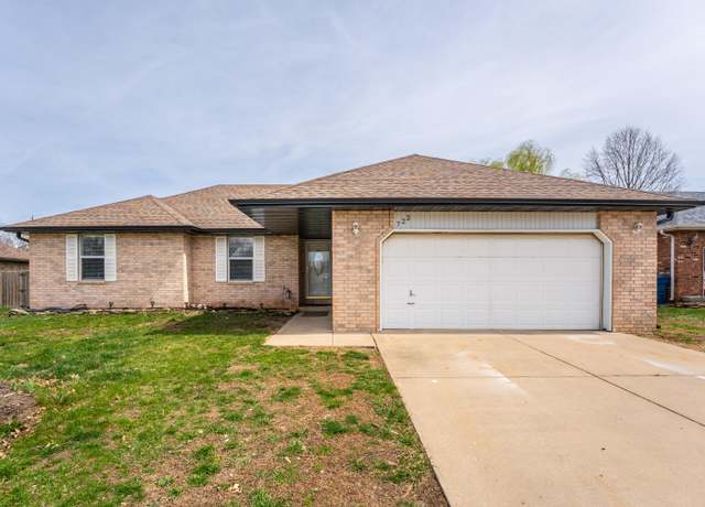 Property at 722 S Pinewood Ln, Nixa, MO 65714, 3 beds, 2 baths