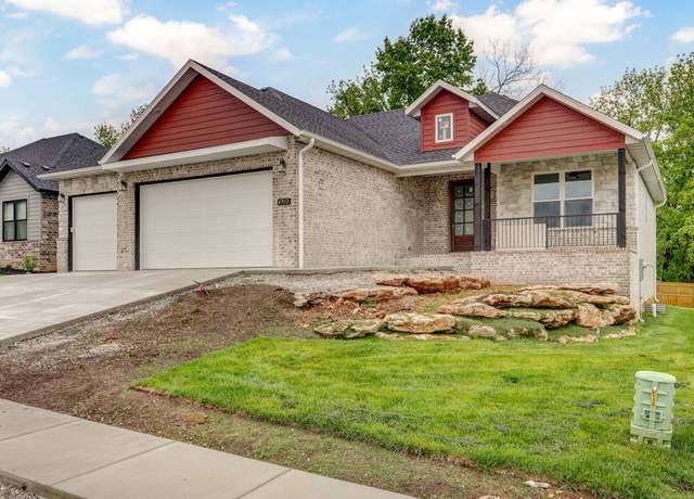 Property at 4902 S Sycamore Ave, Springfield, MO 65810, 3 beds, 2 baths