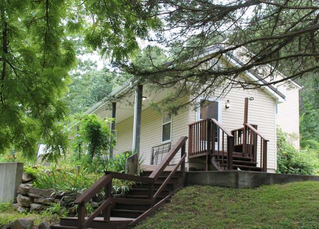 Property at 1721 Matney Hollow Rd, Seymour, MO 65746, 4 beds, 2 baths