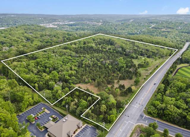 Property at 900 James F Epps Rd, Branson, MO 65616