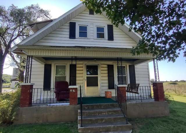 Property at 213 N Marshall St, Rogersville, MO 65742, 4 beds, 2 baths