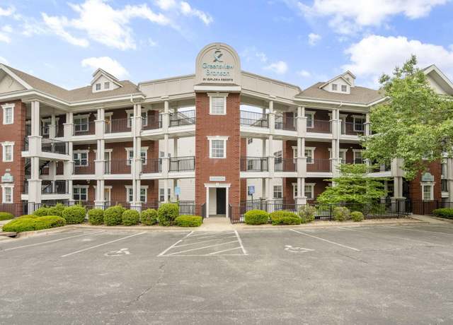 Property at 2800 Green Mountain Drive Dr #340, Branson, MO 65616, 3 beds, 3 baths