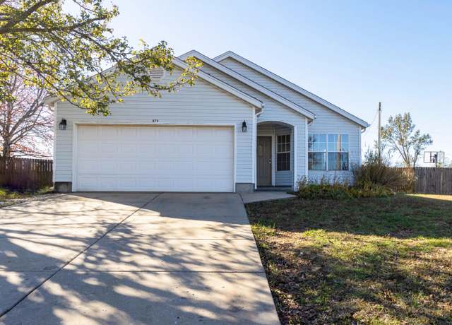 Property at 879 S Hickory Ln, Nixa, MO 65714, 3 beds, 2 baths