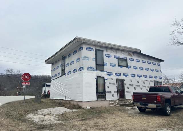 Property at 8551 W State Highway 76, Cape Fair, MO 65624, 5 beds, 3 baths