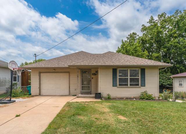 Property at 2241 N Lexington Ave, Springfield, MO 65803, 3 beds, 2 baths