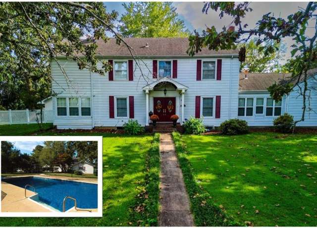 Property at 924 Nichols Dr, West Plains, MO 65775, 3 beds, 3.5 baths
