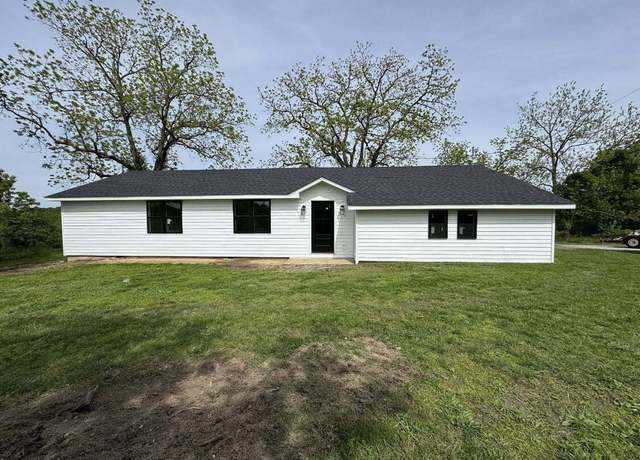 Property at 8574 County Road 6890, West Plains, MO 65775, 3 beds, 2 baths