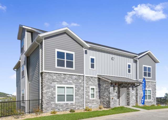 Property at 3009 N Vineyards Ter #3, Branson, MO 65616, 4 beds, 3 baths
