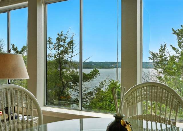 Property at 680 Emerald Pointe Dr #6, Hollister, MO 65672, 2 beds, 2 baths