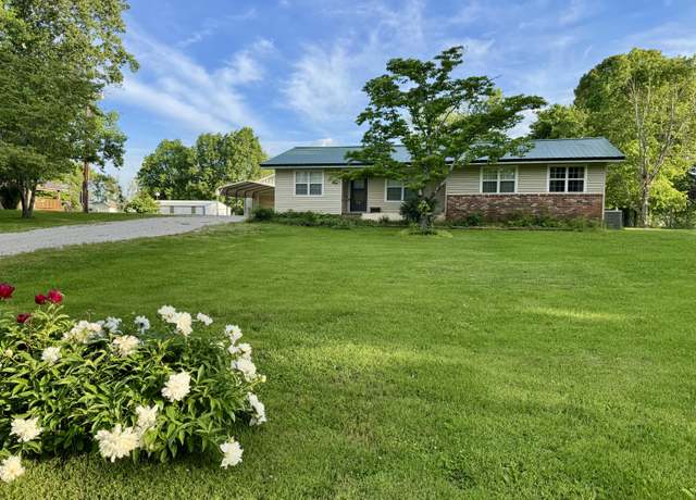Property at 702 Co Rd 1280, West Plains, MO 65775, 3 beds, 2 baths