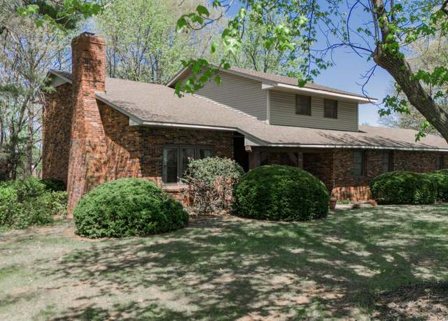 Property at 713 Highway J, Stockton, MO 65785, 5 beds, 3 baths