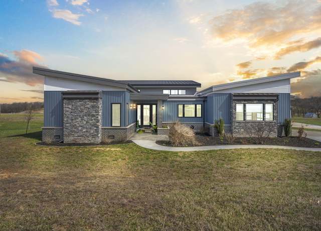 Property at 755 Indian Grove Ln, Rogersville, MO 65742, 3 beds, 2.5 baths