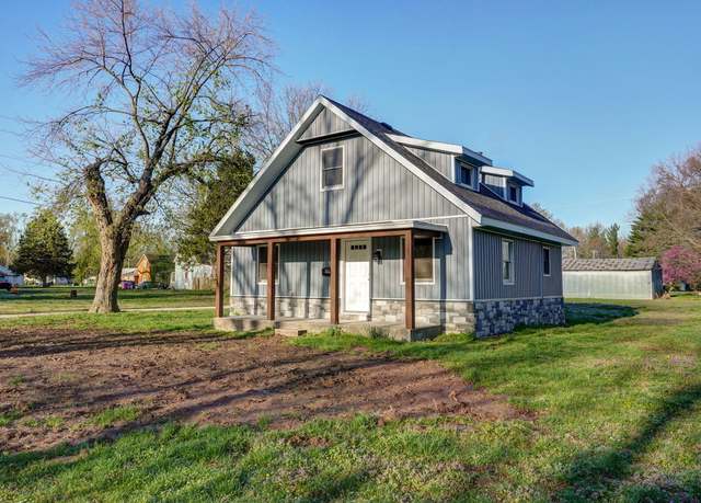 Property at 203 N Main St, Lockwood, MO 65682, 2 beds, 1 bath