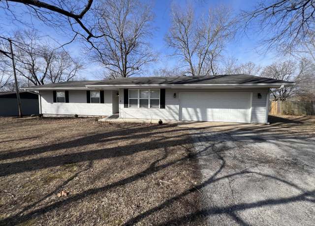 Property at 315 Posey St, Ava, MO 65608, 3 beds, 2 baths