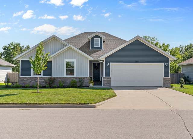 Property at 3891 N Spring Branch Ave, Springfield, MO 65803, 3 beds, 2 baths