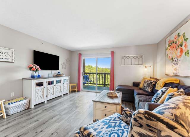 Property at 2954 Vineyards Pkwy #4, Branson, MO 65616, 3 beds, 2 baths