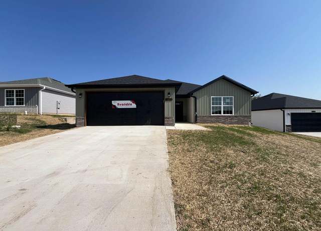 Property at 718 Swiss Rd, Marshfield, MO 65706, 4 beds, 2 baths