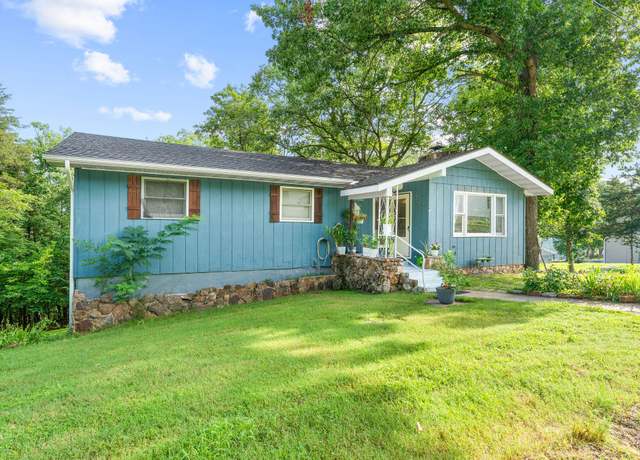 Property at 189 Pierce Pl, Forsyth, MO 65653, 4 beds, 2 baths