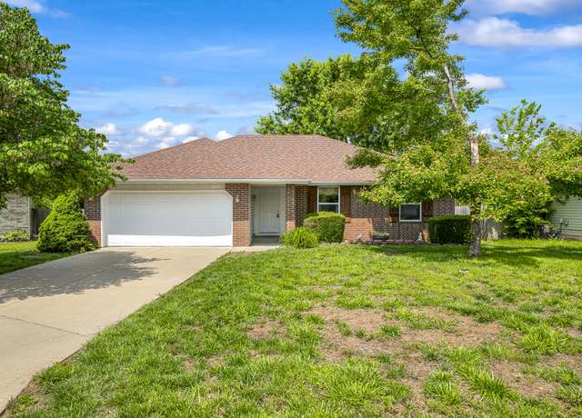 Property at 849 S Mahn Ave, Springfield, MO 65802, 3 beds, 2 baths