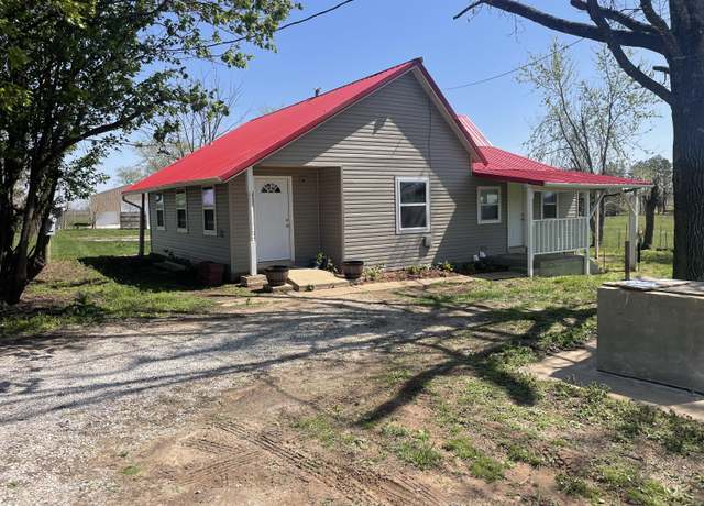 Property at 23912 State Hwy 37, Washburn, MO 65772, 2 beds, 1.5 baths