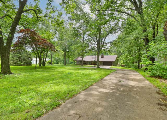 Property at 505 Stargrass Rd, Ozark, MO 65721, 5 beds, 3 baths