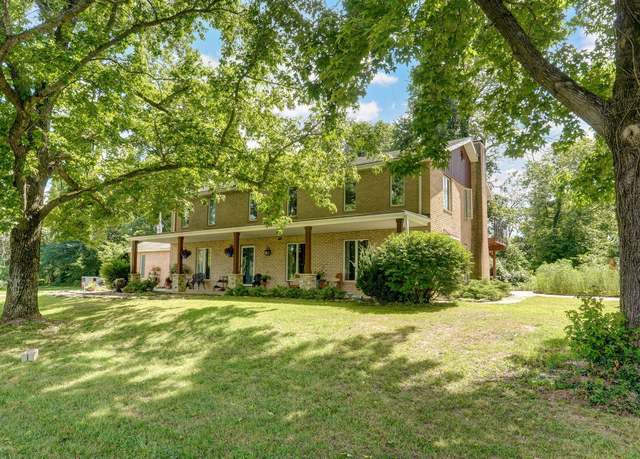 Property at 1956 W Blue Springs Rd, Nixa, MO 65714, 5 beds, 3 baths