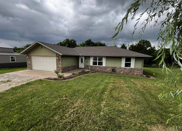Property at 19353 Farm Road 1120, Cassville, MO 65625, 3 beds, 2 baths