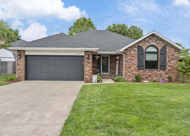 Property at 3803 W Madison St, Springfield, MO 65802, 3 beds, 2 baths
