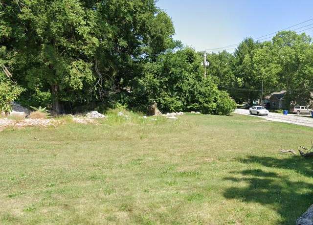 Property at 308 S 6th Ave, Ozark, MO 65721