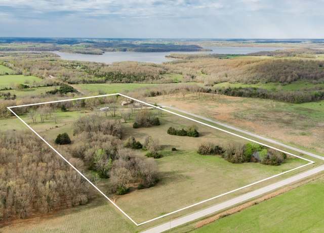 Property at 4620 S 30th Rd, Fair Play, MO 65649, 3 beds, 2.5 baths