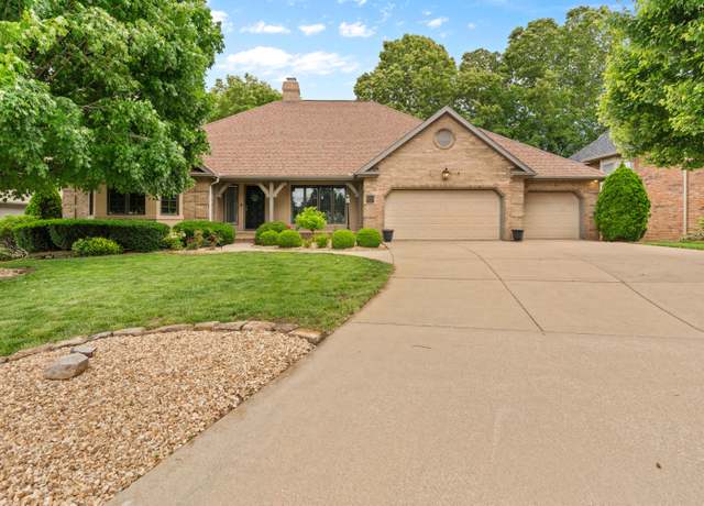 Property at 8205 Quail Ridge Ct, Nixa, MO 65714, 4 beds, 2.5 baths