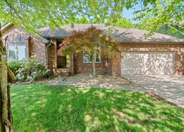 Property at 4823 S Buckingham Ln, Springfield, MO 65810, 4 beds, 3 baths