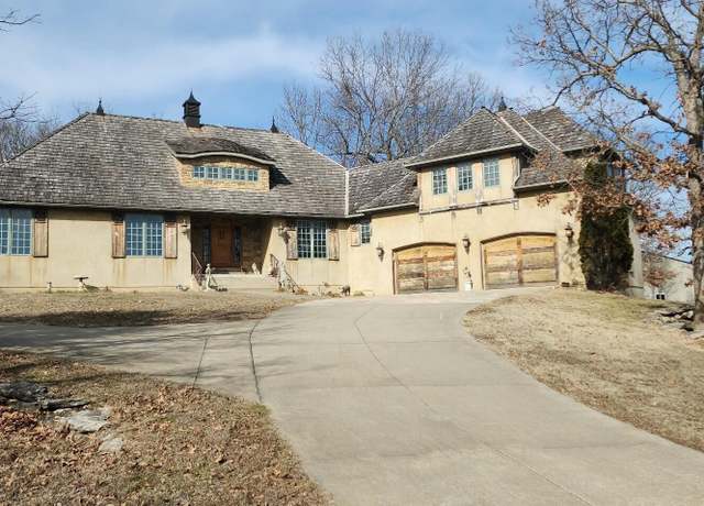 Property at 5275 W Farm Road 82, Springfield, MO 65803, 4 beds, 3 baths