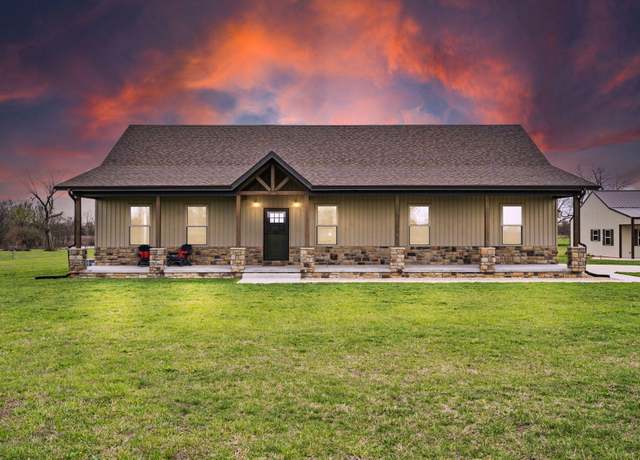 Property at 24175 Lawrence 2175, Marionville, MO 65705, 3 beds, 2 baths