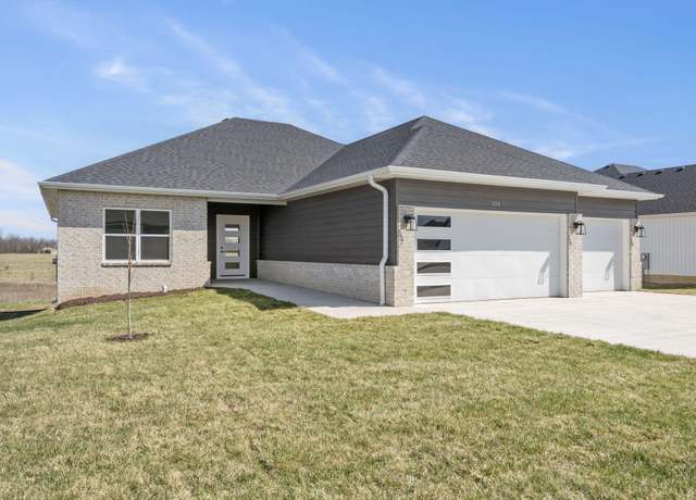 Property at 1254 S Antietam Rd, Republic, MO 65738, 4 beds, 2.5 baths