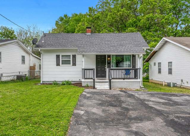 Property at 2111 N Albertha Ave, Springfield, MO 65803, 2 beds, 1 bath