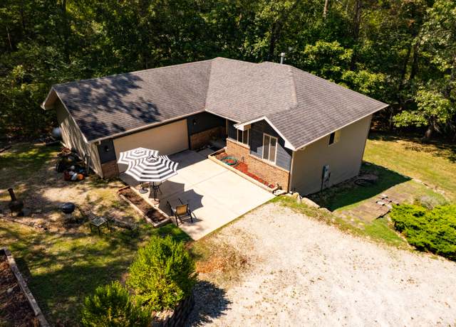 Property at 362 Canyon Forest Cir, Kimberling, MO 65686, 3 beds, 2.5 baths