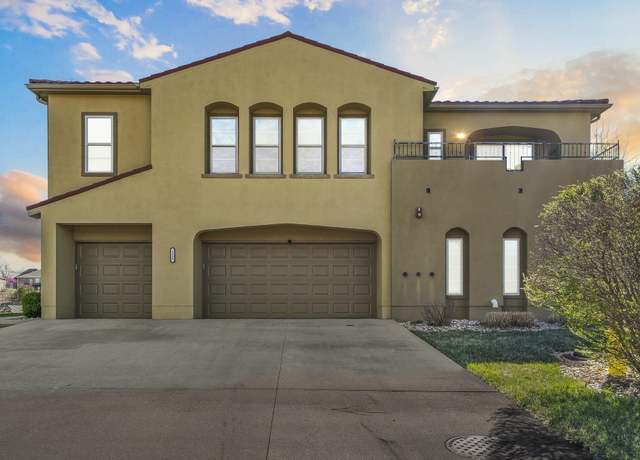 Property at 122 E Tuscany Ct Ct Unit B, Hollister, MO 65672, 2 beds, 2.5 baths