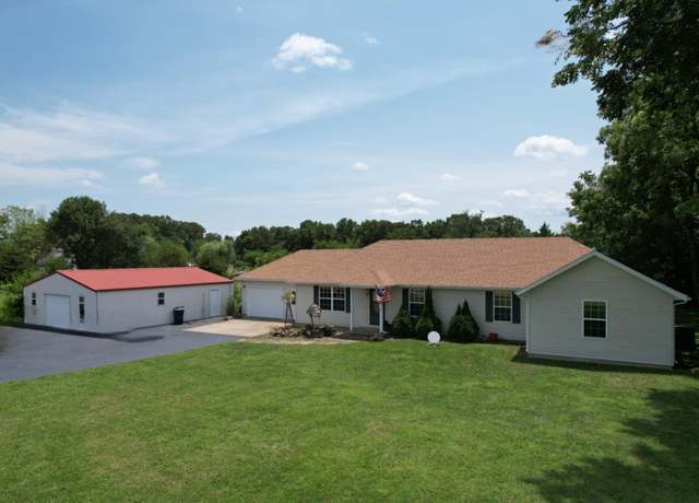 Property at 2996 Mount Carmel Rd, Clever, MO 65631, 4 beds, 2 baths