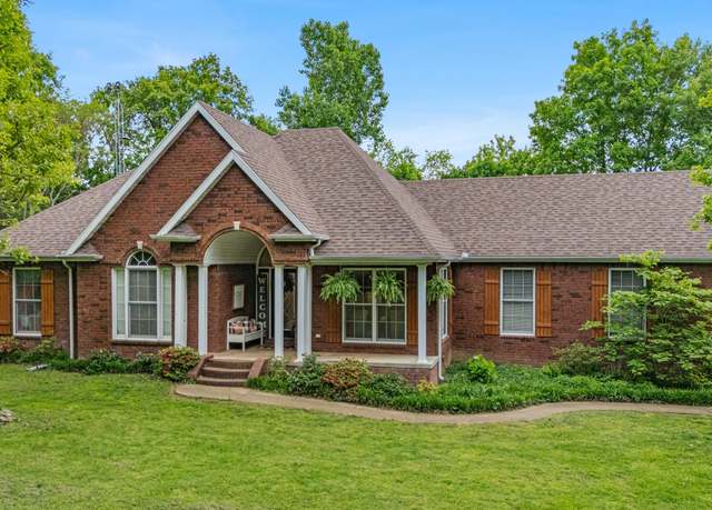 Property at 8980 Private Road 9689, West Plains, MO 65775, 6 beds, 5.5 baths
