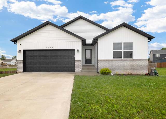 Property at 1118 East Lakota St, Nixa, MO 65714, 5 beds, 3 baths