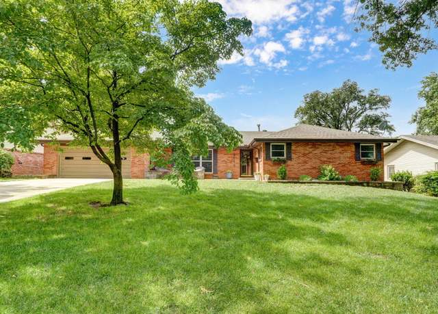 Property at 3112 E Lomita St, Springfield, MO 65804, 3 beds, 2 baths