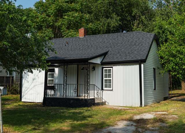 Property at 1206 N Clifton Ave, Springfield, MO 65802, 1 bed, 1 bath
